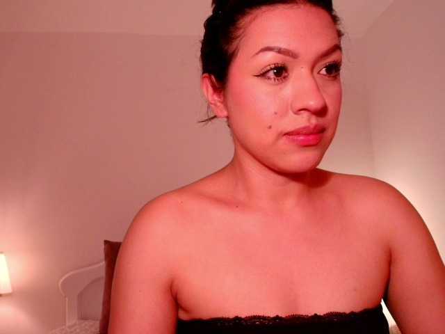 Melyzamek27 live webcam show