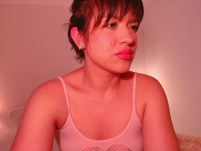 Melyzamek27 live cam on BongaCams