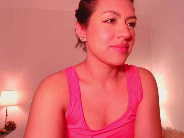 Melyzamek27 live cam