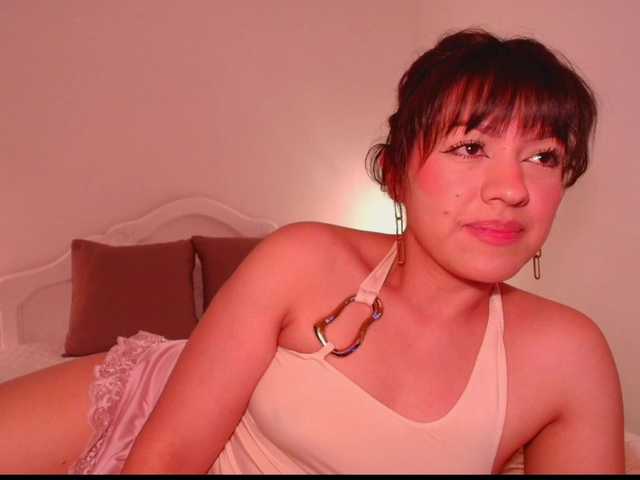 Melyzamek27 live cam on UnifiedCams