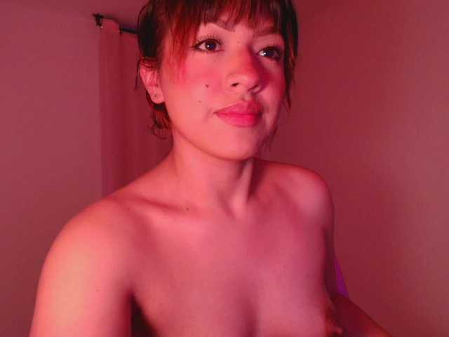 Melyzamek27 Live Cam on BongaCams
