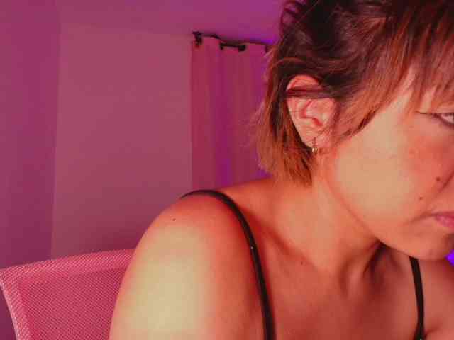 Melyzamek27 webcam