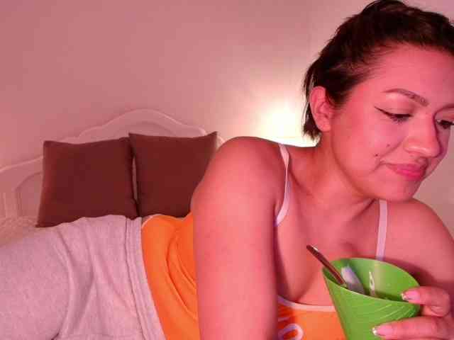 Melyzamek27 webcam