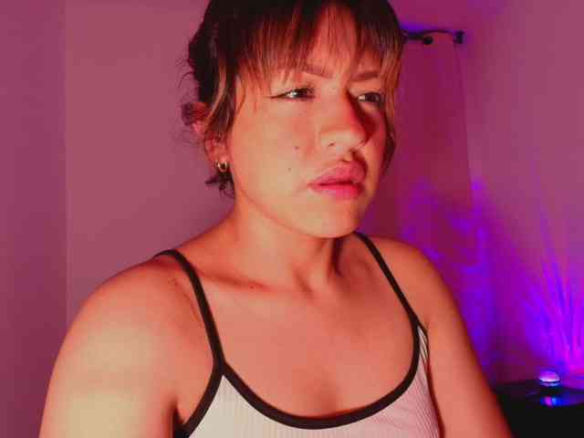 Melyzamek27 webcam