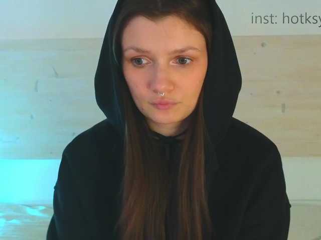 Hotksy live cam on BongaCams