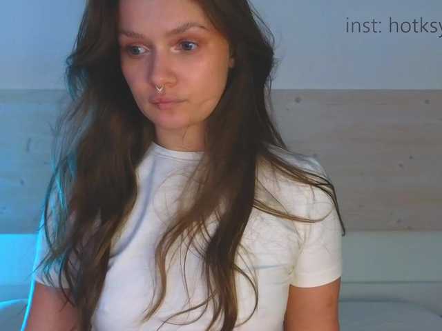 Hotksy live cam on BongaCams