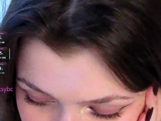 Hotksy live cam on BongaCams