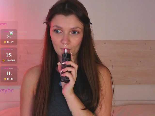Hotksy live cam on BongaCams