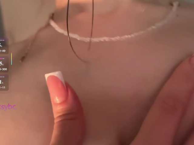 Hotksy live cam on BongaCams