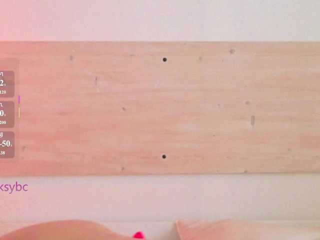 Hotksy live cam on BongaCams