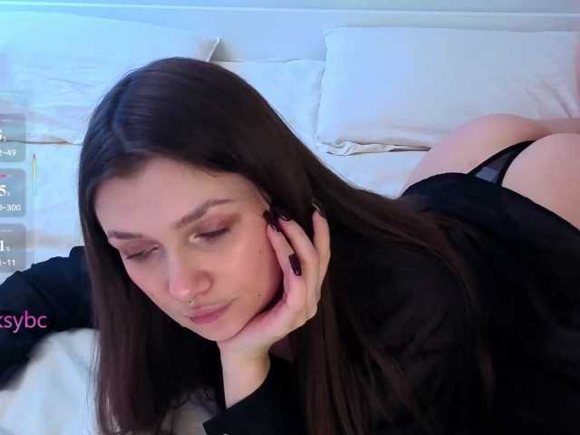 HotKsy live cam preview