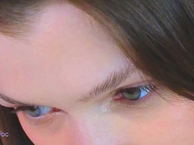 Hotksy's BongaCams show and profile