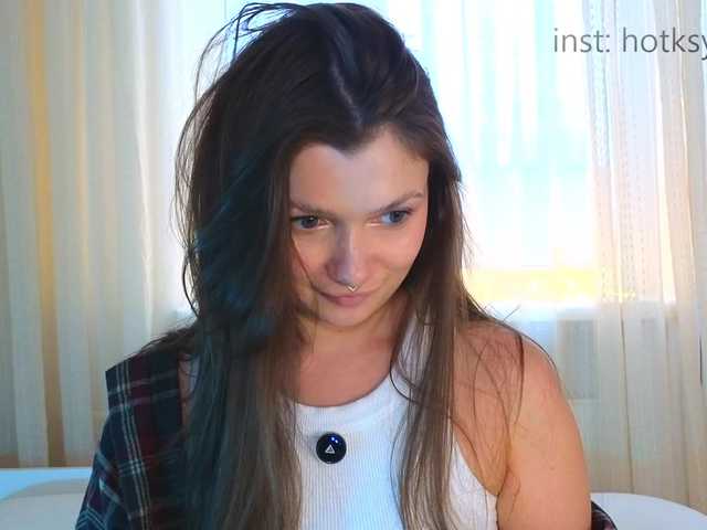 Hotksy live cam on BongaCams