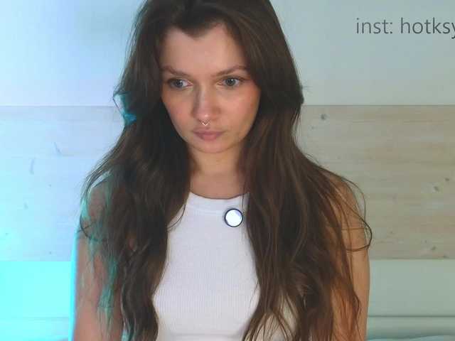 Hotksy live cam on BongaCams