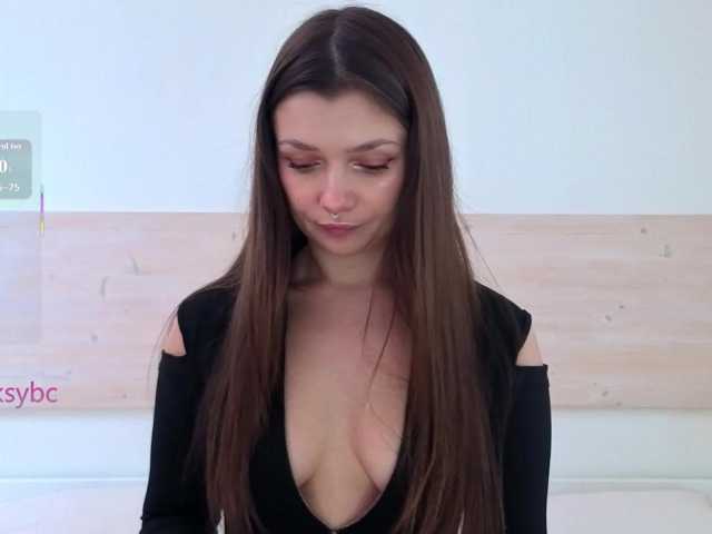 Hotksy live cam on BongaCams