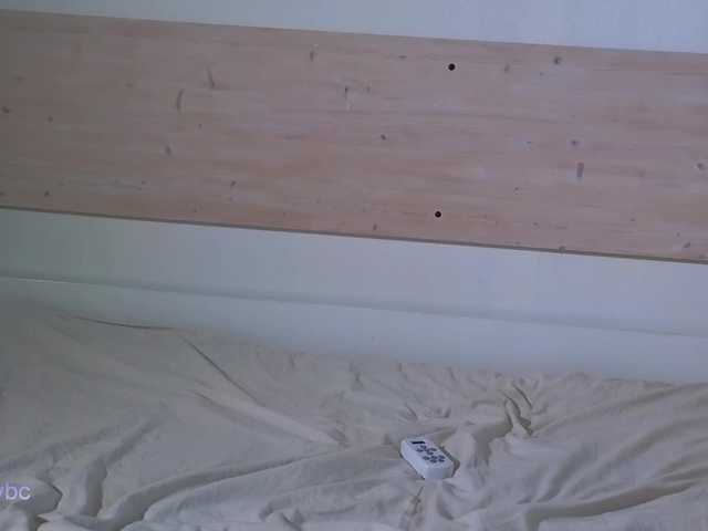 Hotksy's BongaCams show and profile