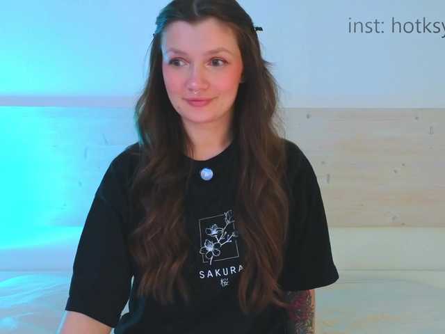 Hotksy live cam on BongaCams