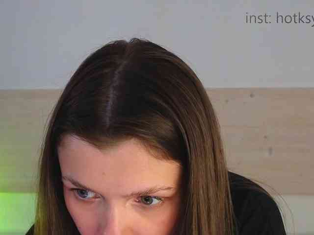 Hotksy Sex Cam Show