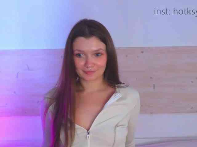 Hotksy Sex Cam Show