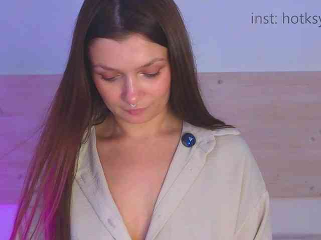Hotksy Sex Cam Show
