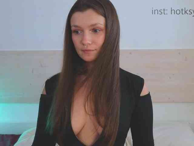 Hotksy Sex Cam Show