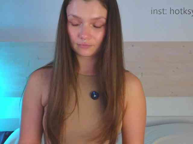 Hotksy Sex Cam Show