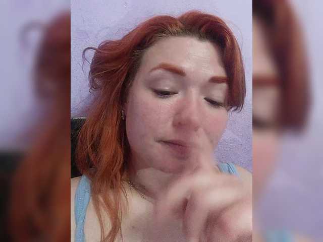 Horny-Lina webcam