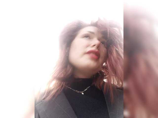 Horny-Lina's BongaCams show and profile