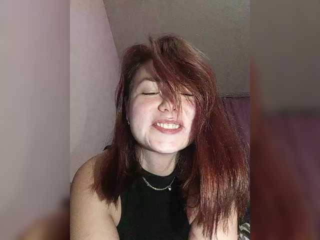 модель Horny-Lina