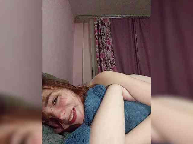 Horny-Lina webcam
