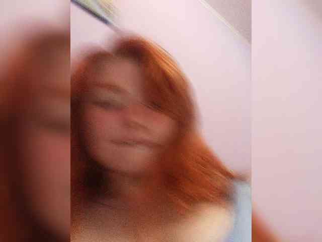 Horny-Lina webcam