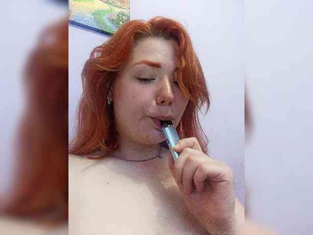 Model: Horny-Lina