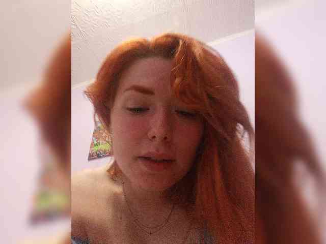 Horny-Lina webcam