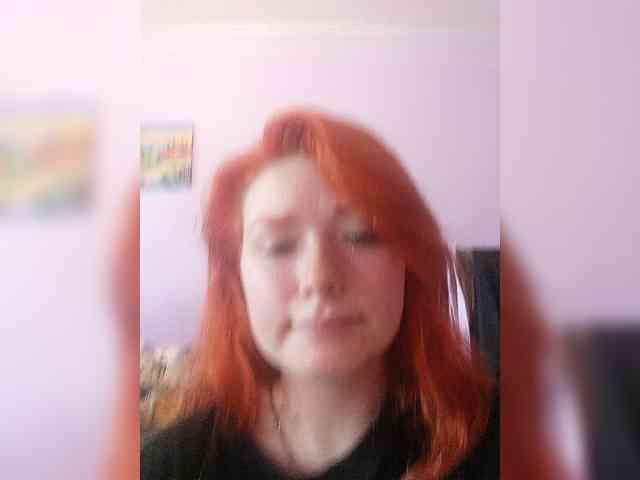 Horny-Lina webcam