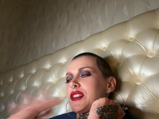 MARLA_SINGER