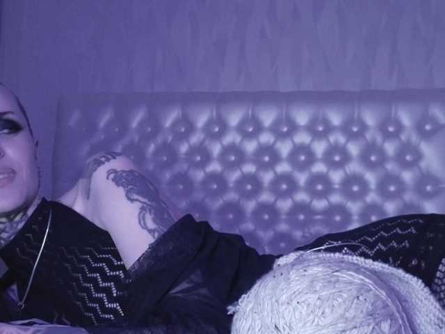 Haermit live cam on BongaCams