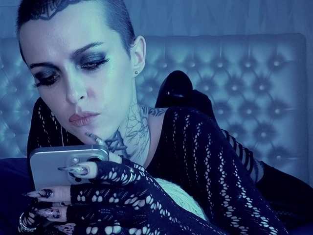 Haermit live cam on BongaCams