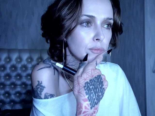 MARLA_SINGER