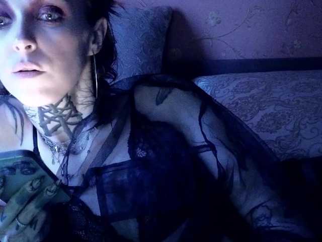 Haermit live cam on BongaCams