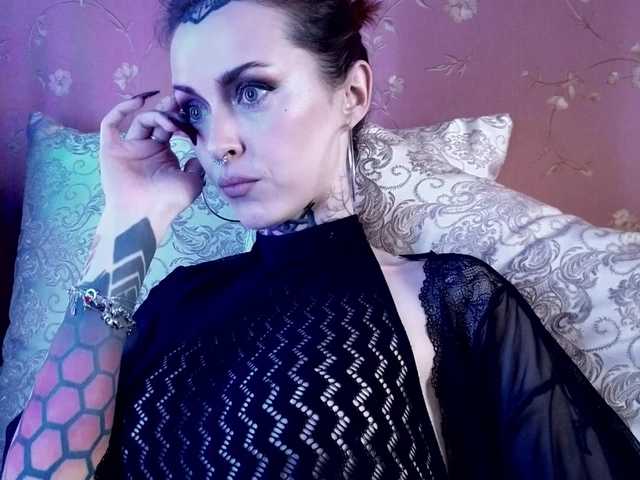 Haermit live cam on BongaCams