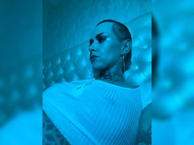 Haermit live cam on BongaCams