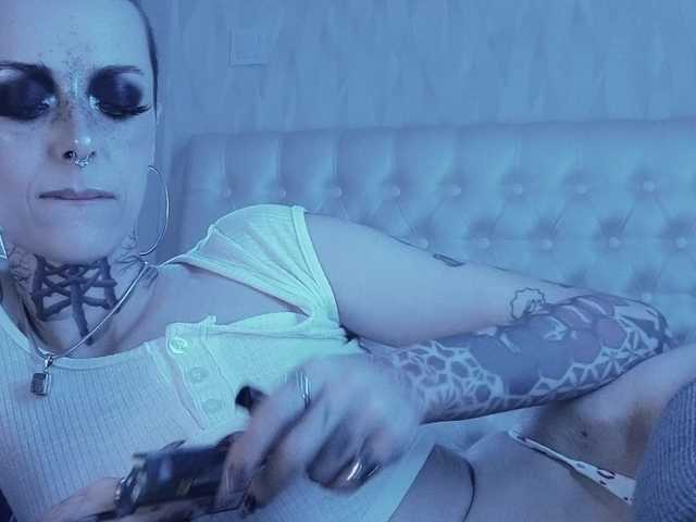 Haermit live cam on BongaCams
