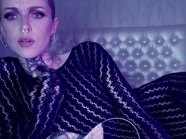 Haermit live cam on BongaCams