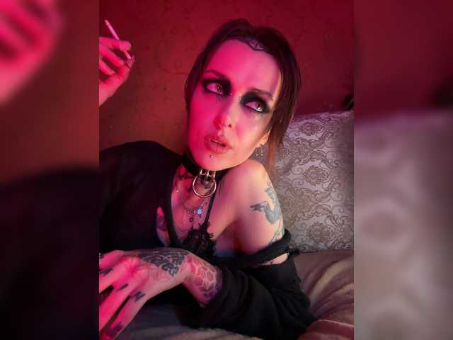 MARLA_SINGER