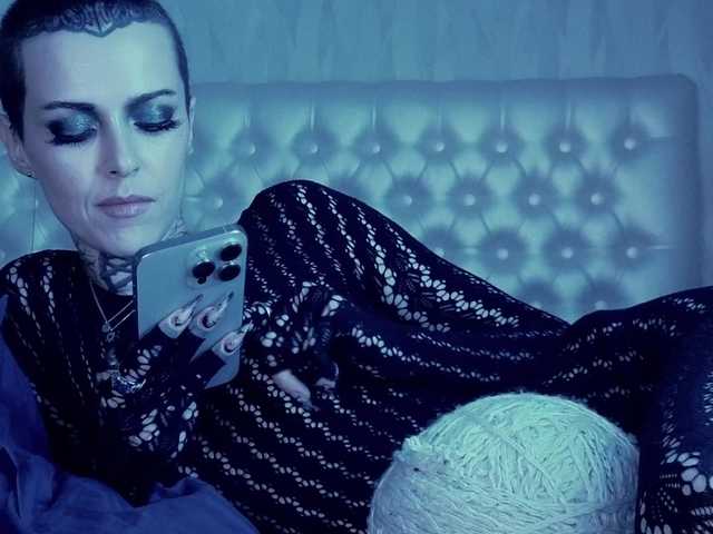 Haermit live cam on BongaCams