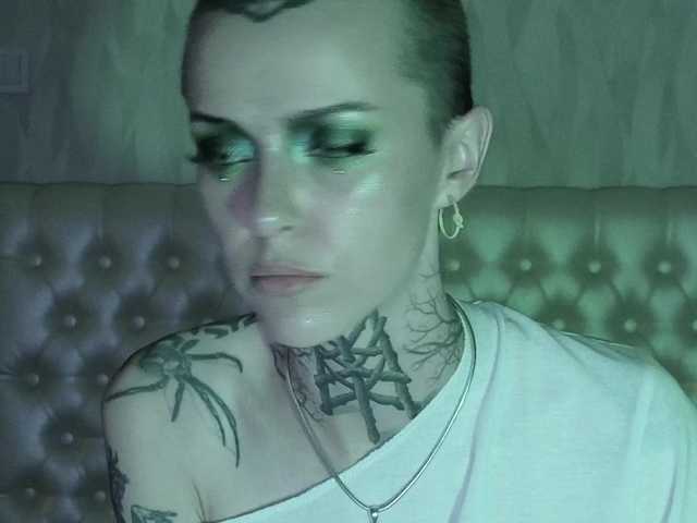 MARLA_SINGER