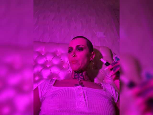 MARLA_SINGER