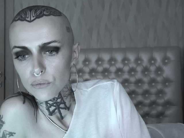 MARLA_SINGER live webcam show