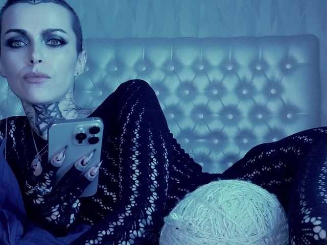 Haermit live cam on BongaCams