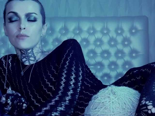Haermit live cam on BongaCams